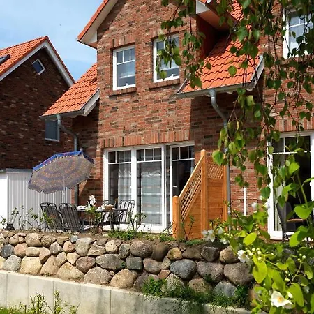 Holiday home Haus Seeschwalbe Timmendorf